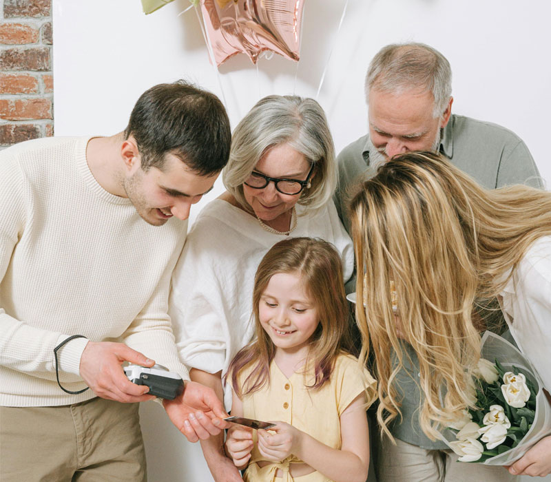 pexels-ivan-s-7922180